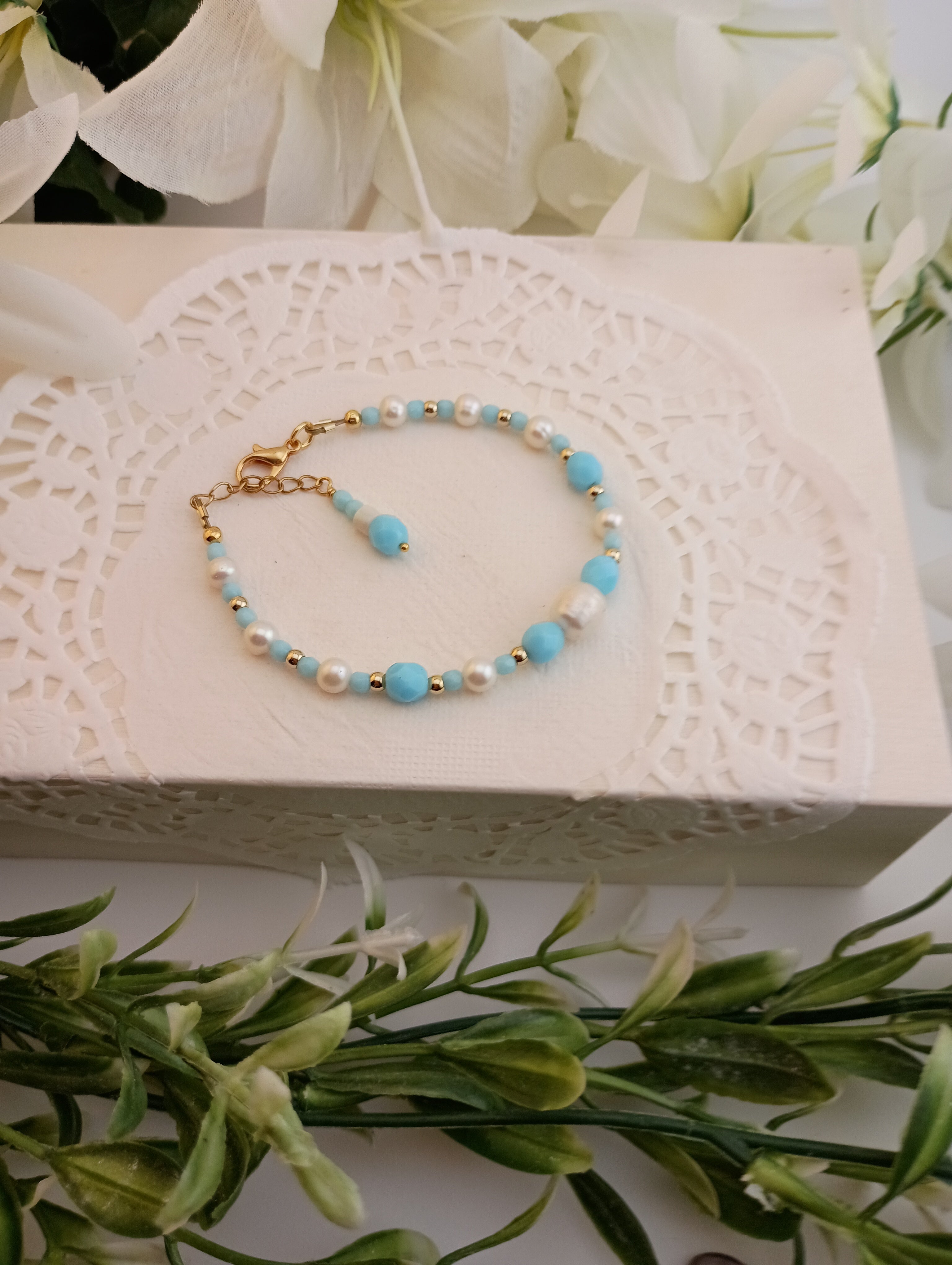 Freshwater Pearl & Blue Glass Bracelet | 18K Gold-Plated | Adjustable
